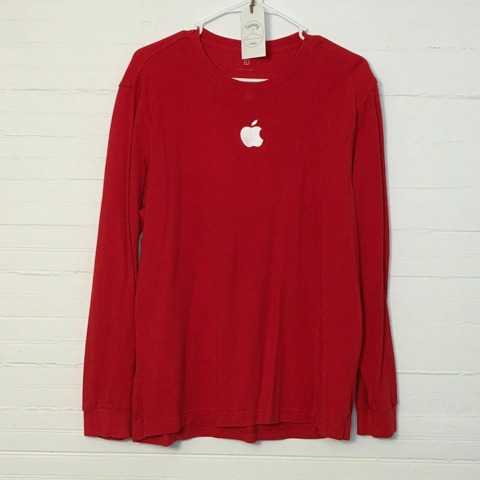 Apple Logo Men Red T-Shirt Size L Employee Only White Embroidered Apple.Com