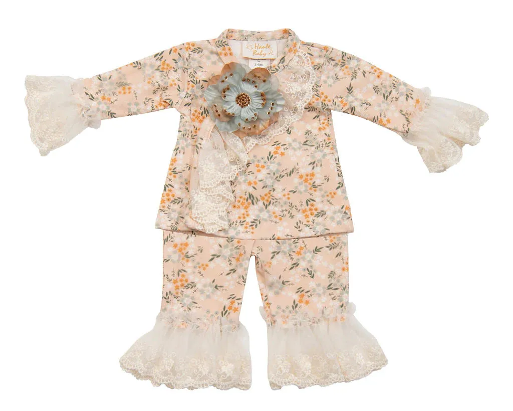 Ava's Garden Layette Set