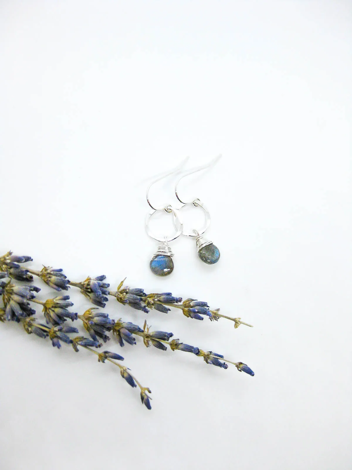 Daisy: Labradorite Earrings - e729