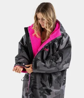 Dryrobe Advance Long Sleeve Changing Robe - Black Camo and Pink