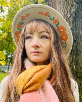 Fox & Fable - Vegan Felt Wide Brim Hat - Cream - Poppies