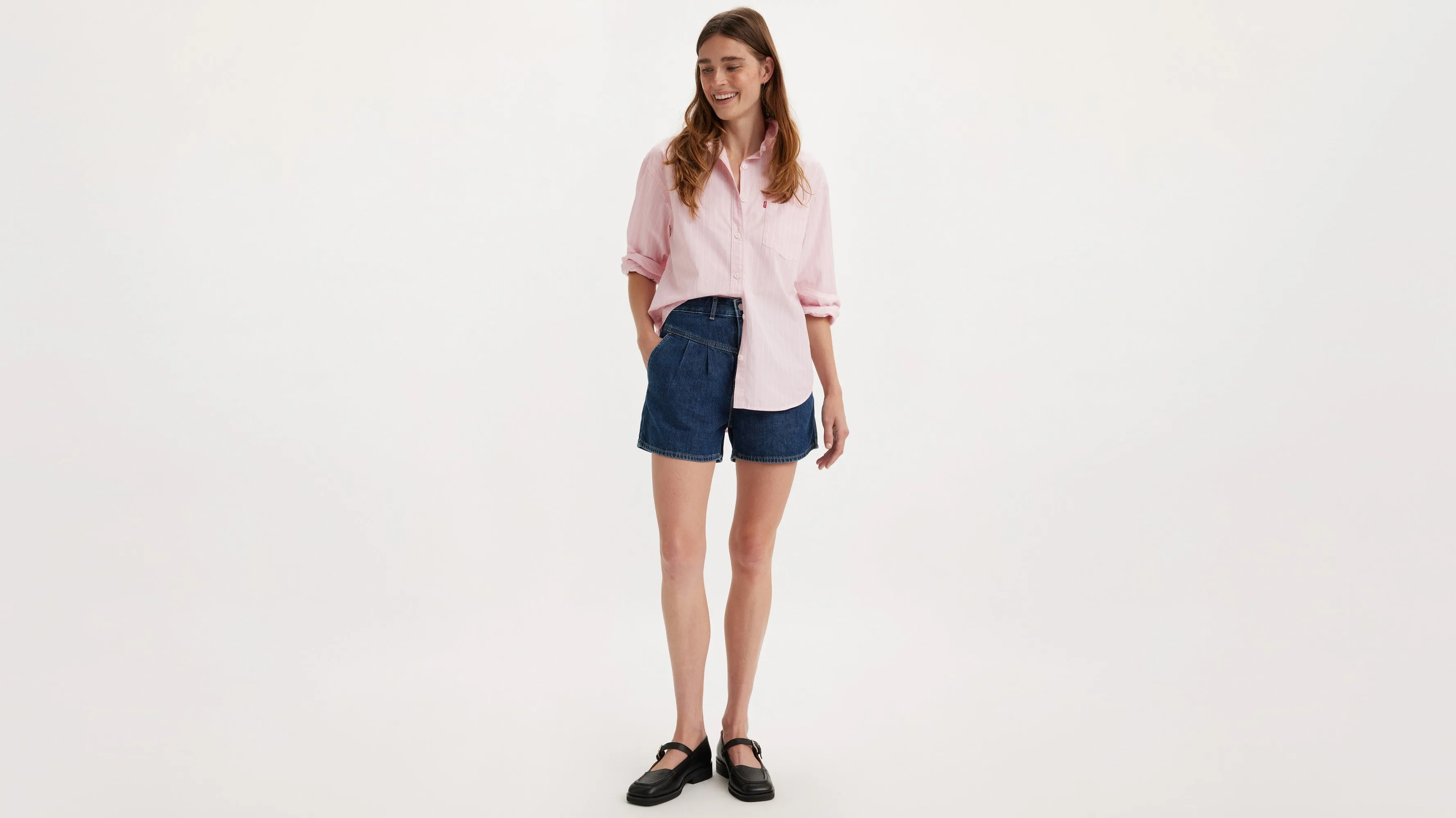 Levi's® Women's Featherweight Mom Shorts