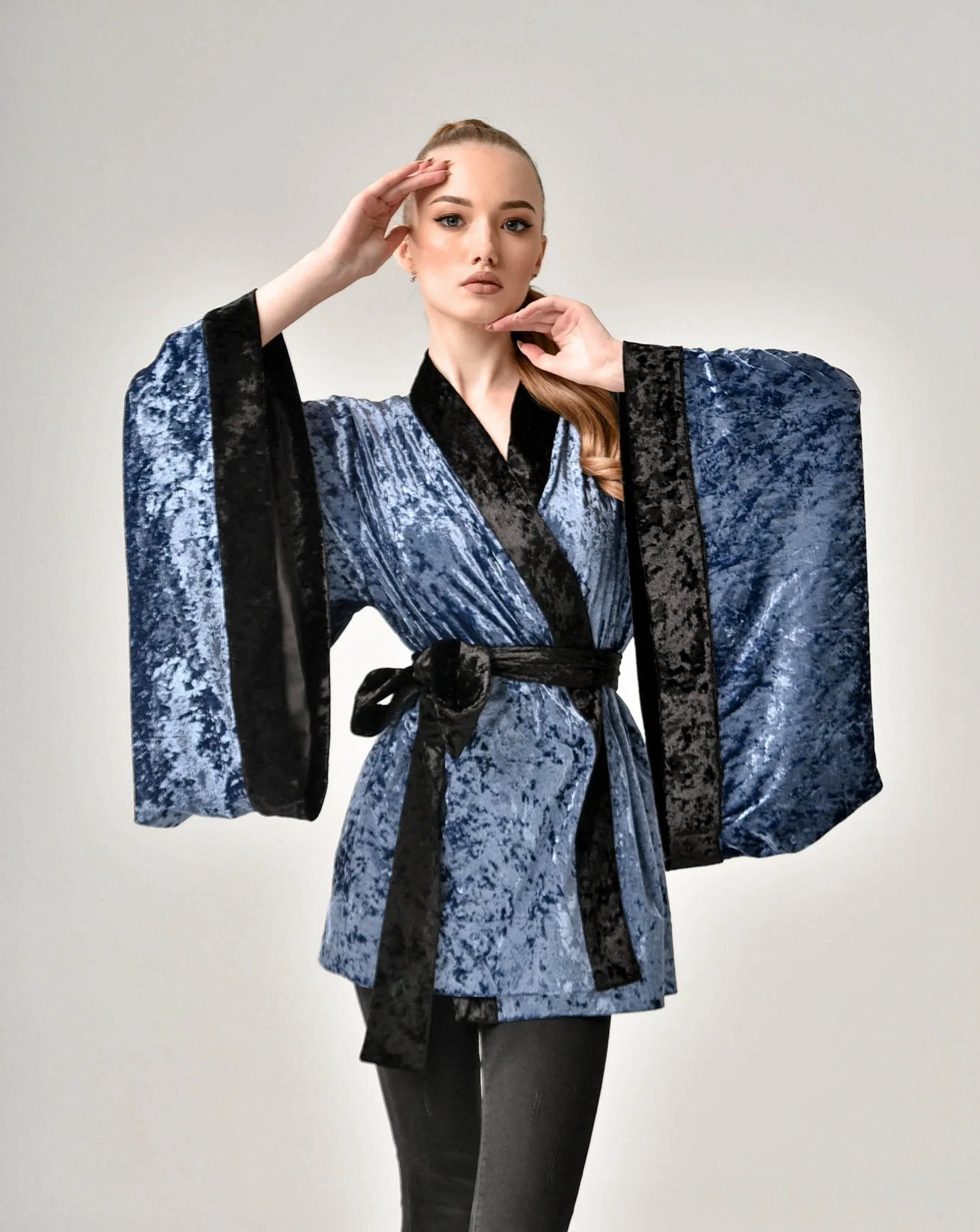 Short Crushed Velvet Kimono